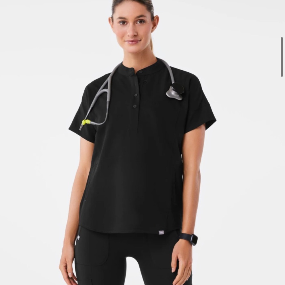 FIGS Black Manila - Oversized Scrub Top